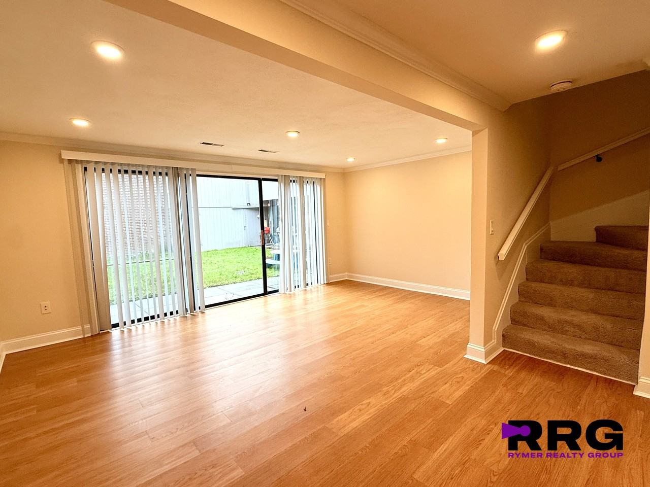 Norwest Dr #515 - Photo 3 of 22