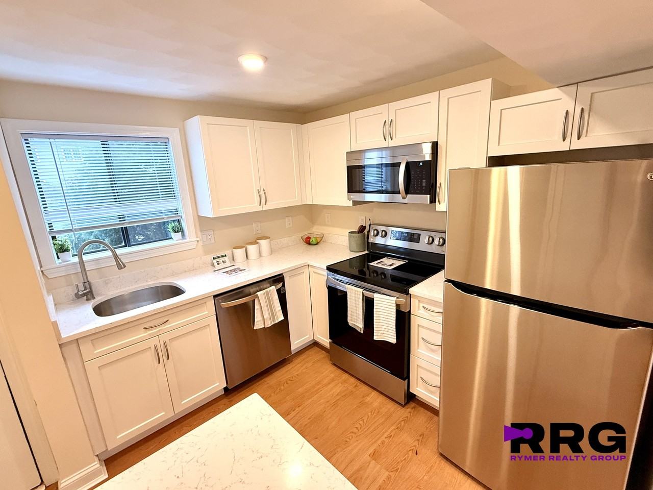 Norwest Dr #515 - Photo 7 of 22