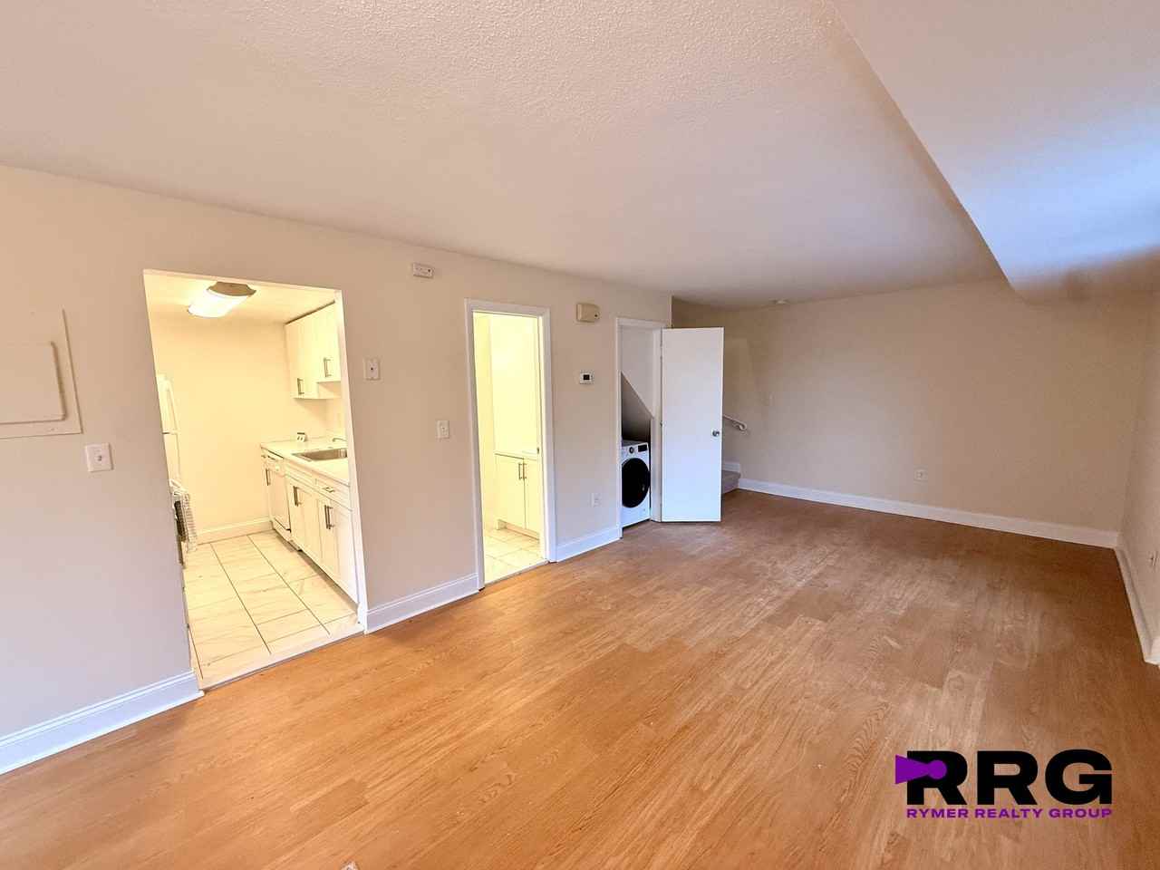Norwest Dr #812 - Photo 6 of 19