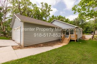 808 N Franklin Ave - Photo 1 of 1
