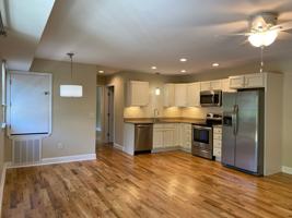 featured image of 106 S Anderson St