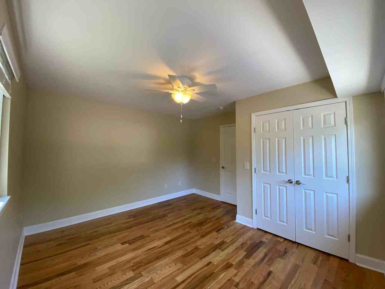 106 S Anderson St - Photo 6 of 17