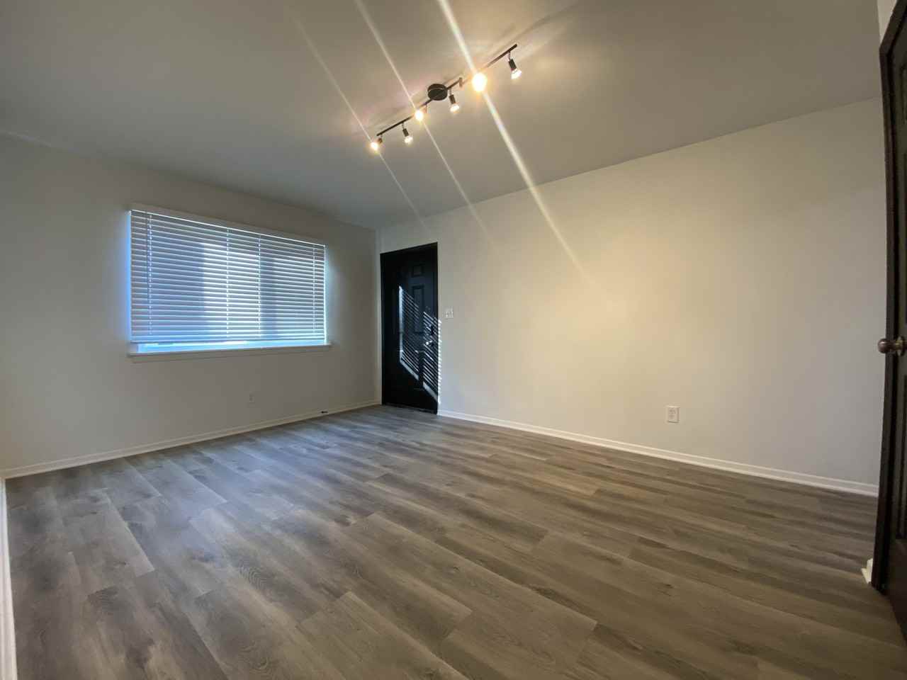 740 Mozley Drive Southeast - Photo 3 of 17