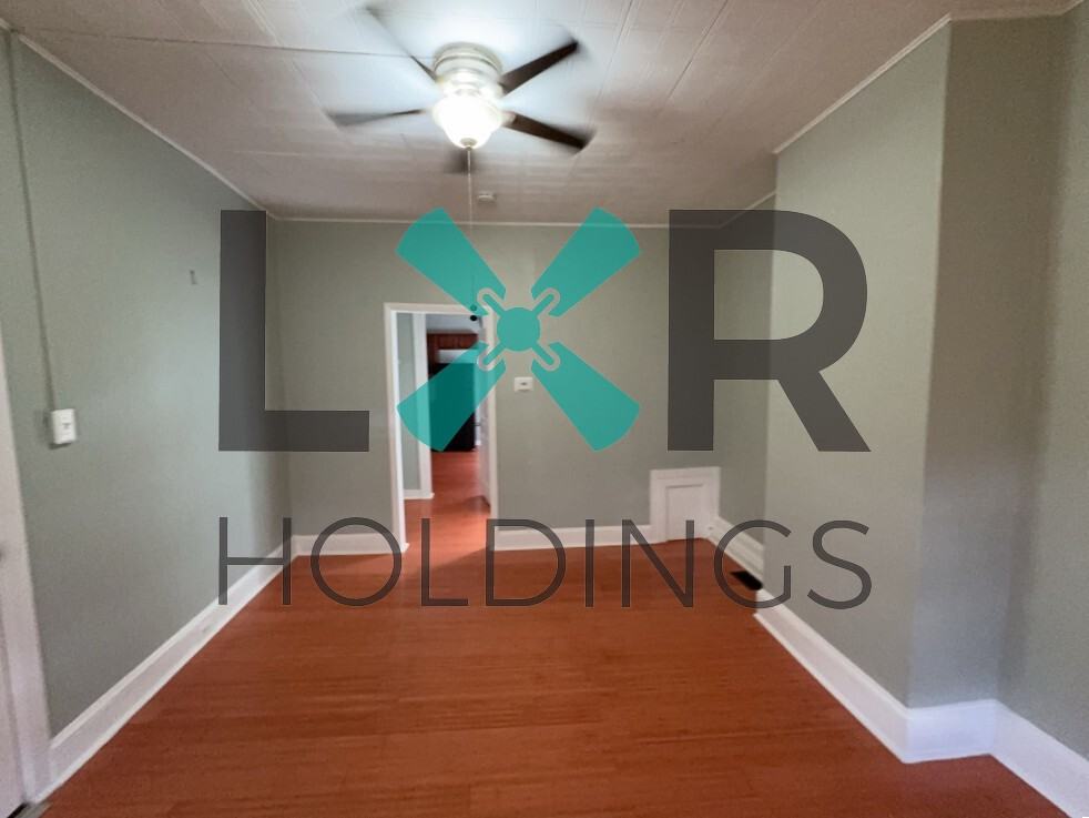 132 W Hansberry St, Philadelphia, PA - Photo 4 of 15