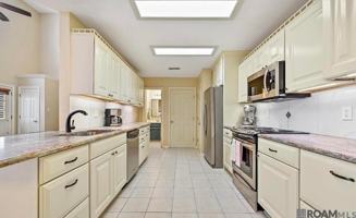 featured image of 5050 Stumberg Ln