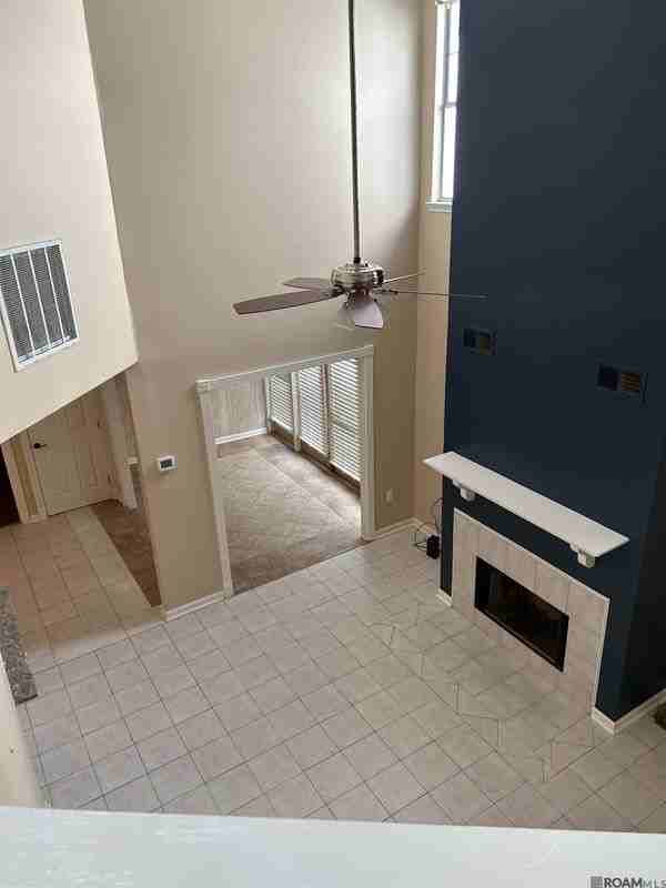 5050 Stumberg Ln - Photo 6 of 10