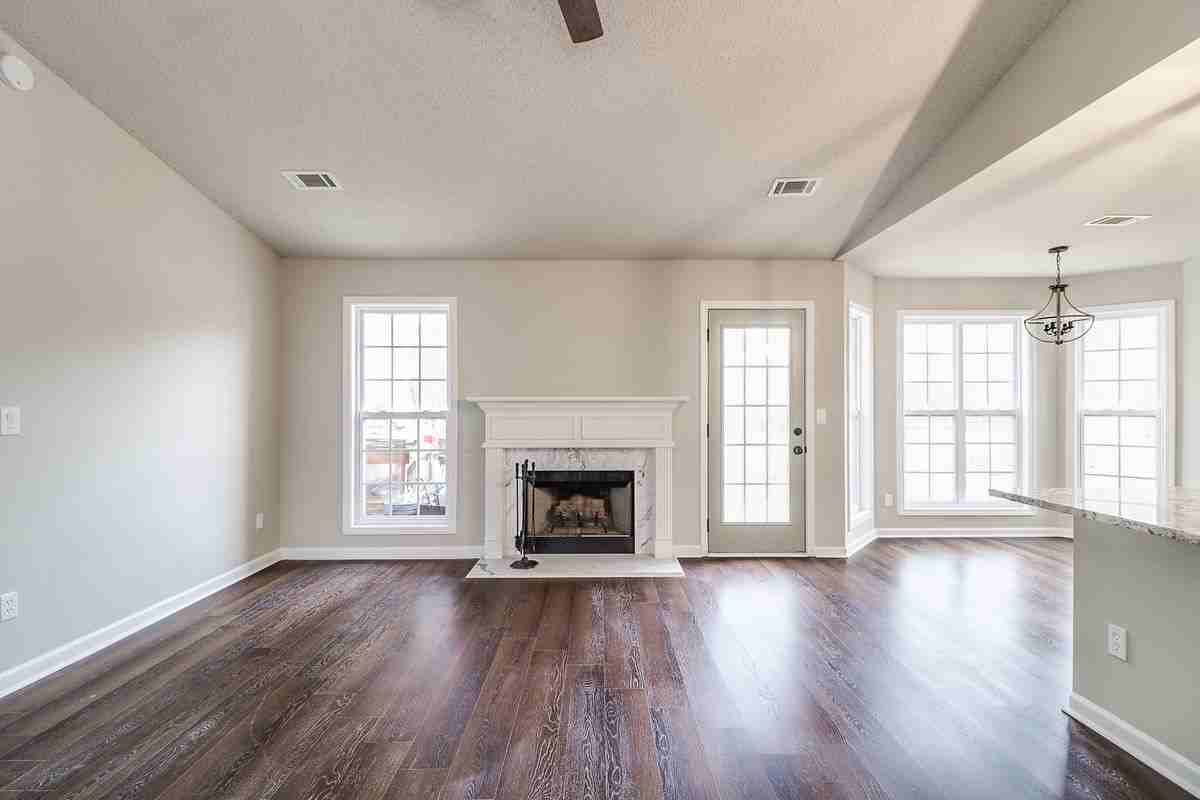 1216 Dylan Way - Photo 6 of 21