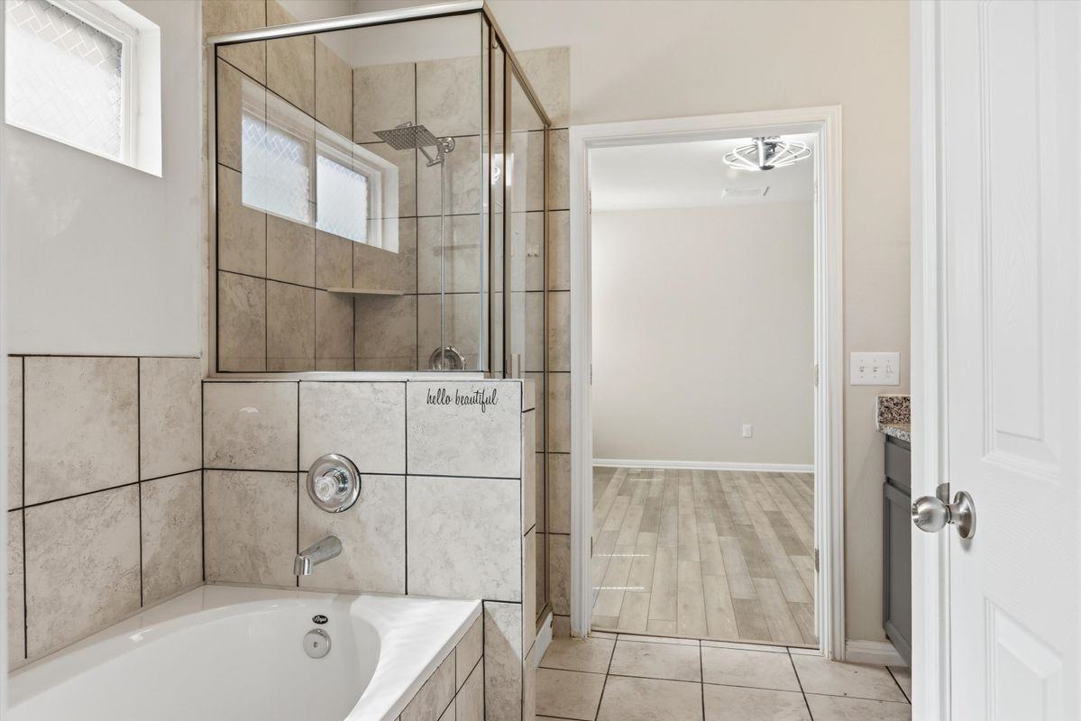 6400 Mary Lewis Dr - Photo 3 of 15