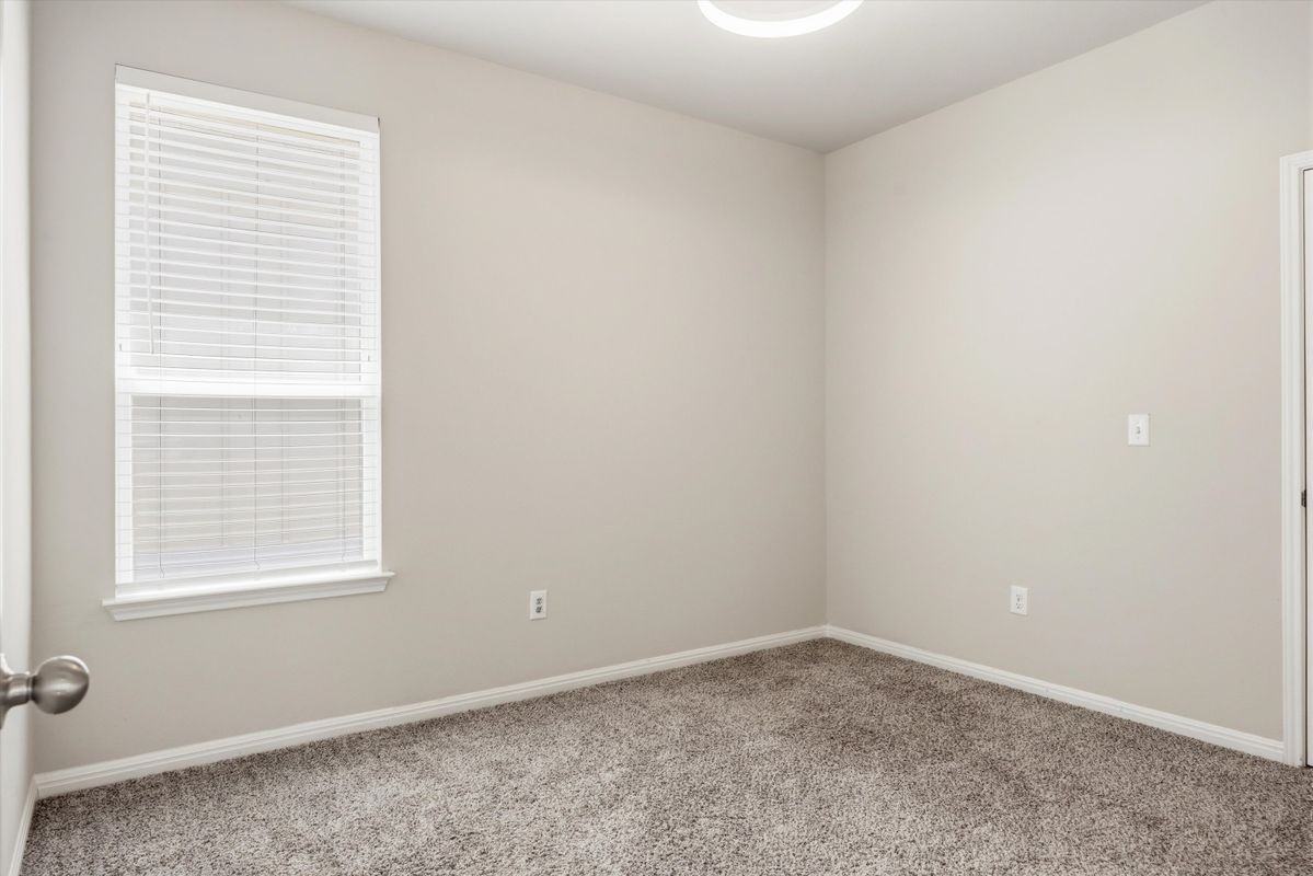6400 Mary Lewis Dr - Photo 5 of 15