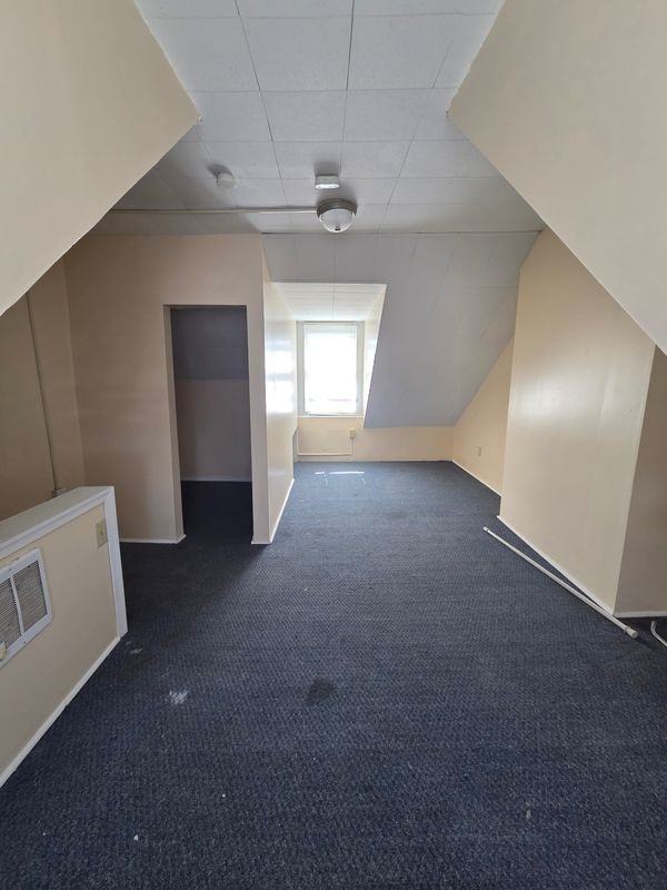 1221 Fidelity St - Photo 7 of 8