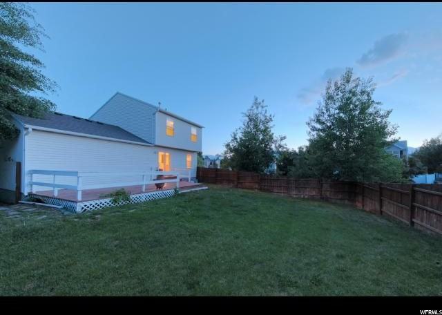 386 W 500 N - Photo 2 of 29