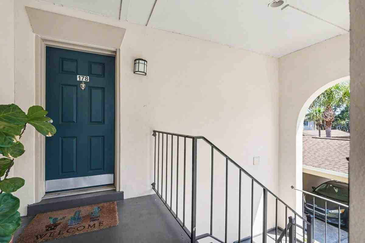 10346 Carrollwood Ln ##178 - Photo 3 of 33