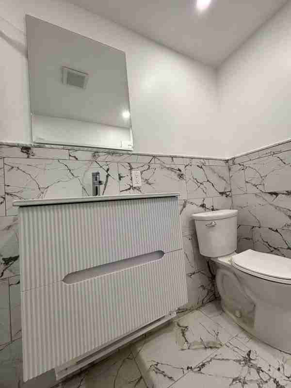 4252 Monticello Ave ##1 - Photo 3 of 19