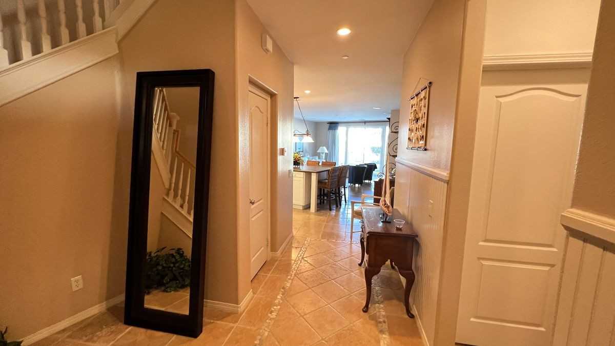 4353 Waterside Ln - Photo 2 of 45