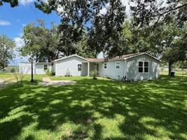 featured image of 1621 Bayou Dr