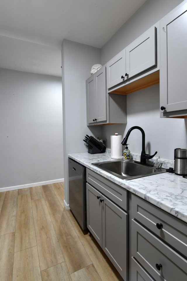 810 Russell Blvd Apt A - Photo 7 of 13
