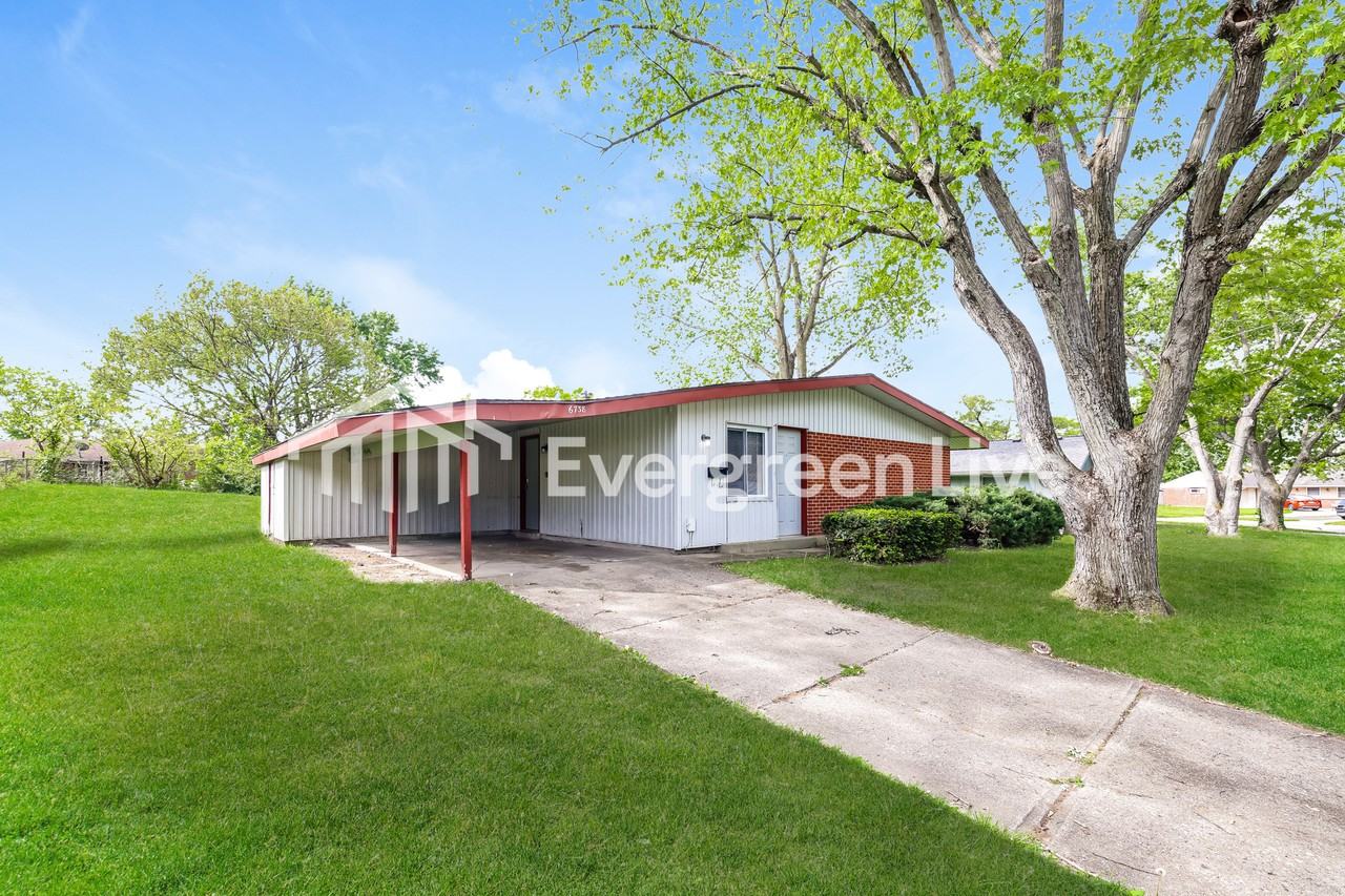6738 Hubbard Dr - Photo 2 of 15