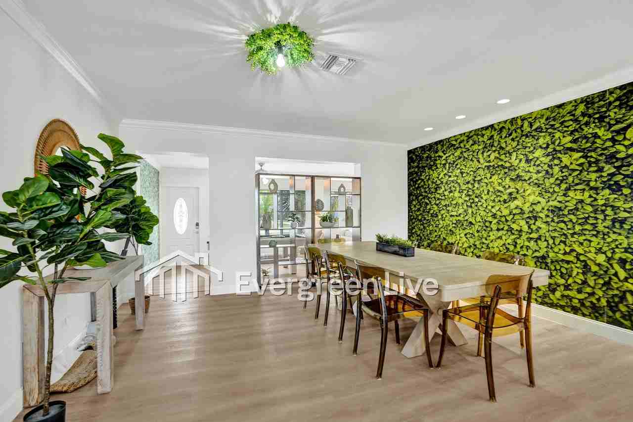 1115 Sw 4th Ave - Photo 6 of 24