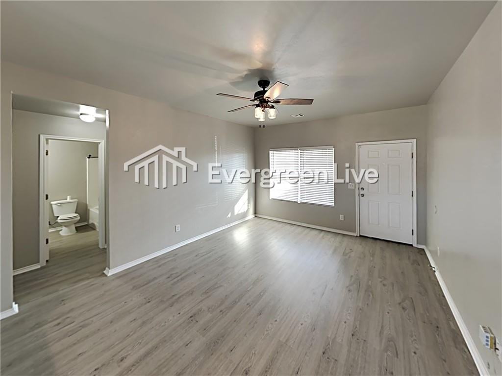 9601 Evie Dr - Photo 4 of 8