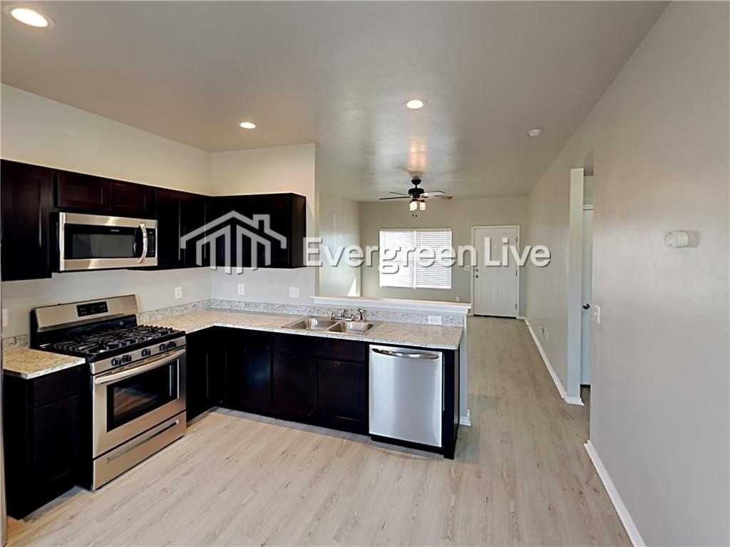 9601 Evie Dr - Photo 5 of 8