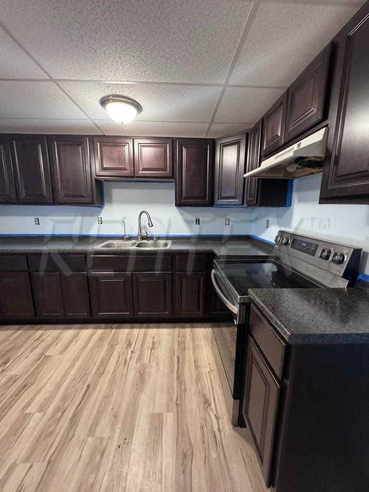 12 Main St - Photo 7 of 48