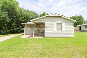 featured image of 504 W Chestnut St