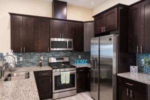 featured image of 2291 Dunlop St