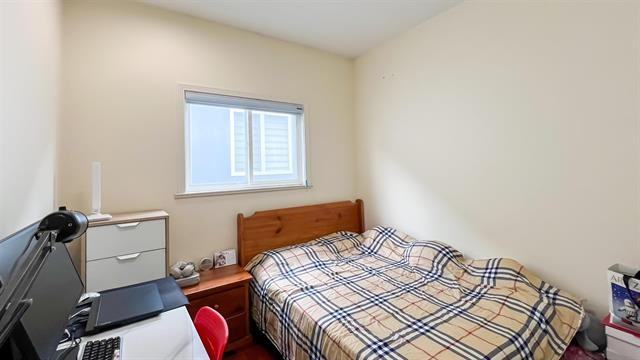 3239 East 24th Avenue - Photo 6 of 15