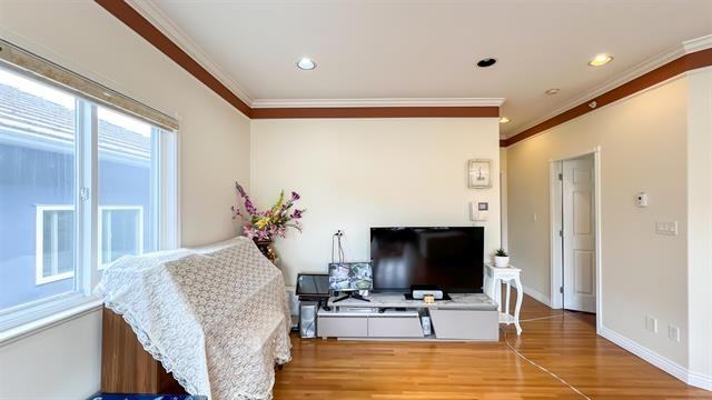 3239 East 24th Avenue - Photo 7 of 15