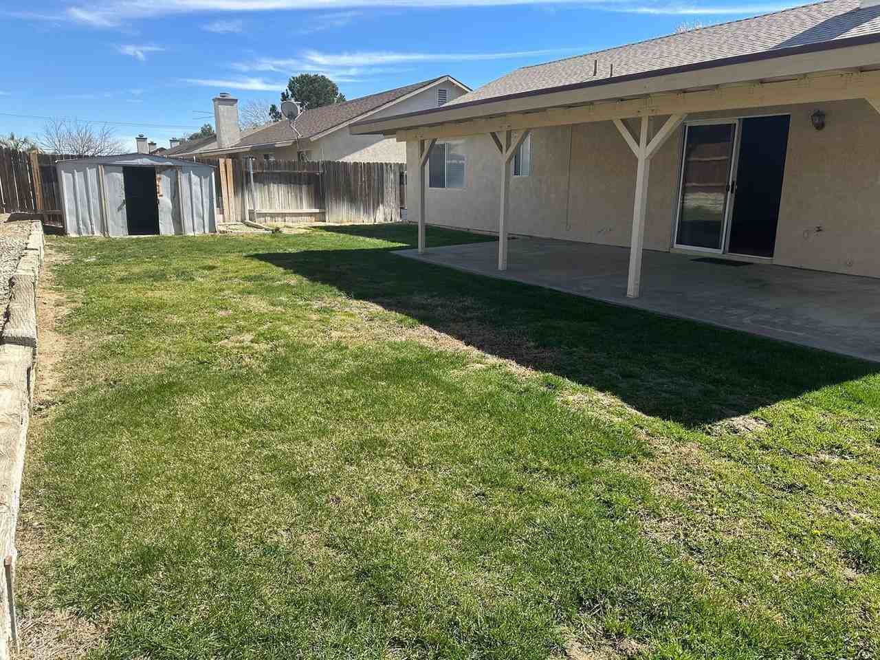 2051 Candice Ave - Photo 5 of 12