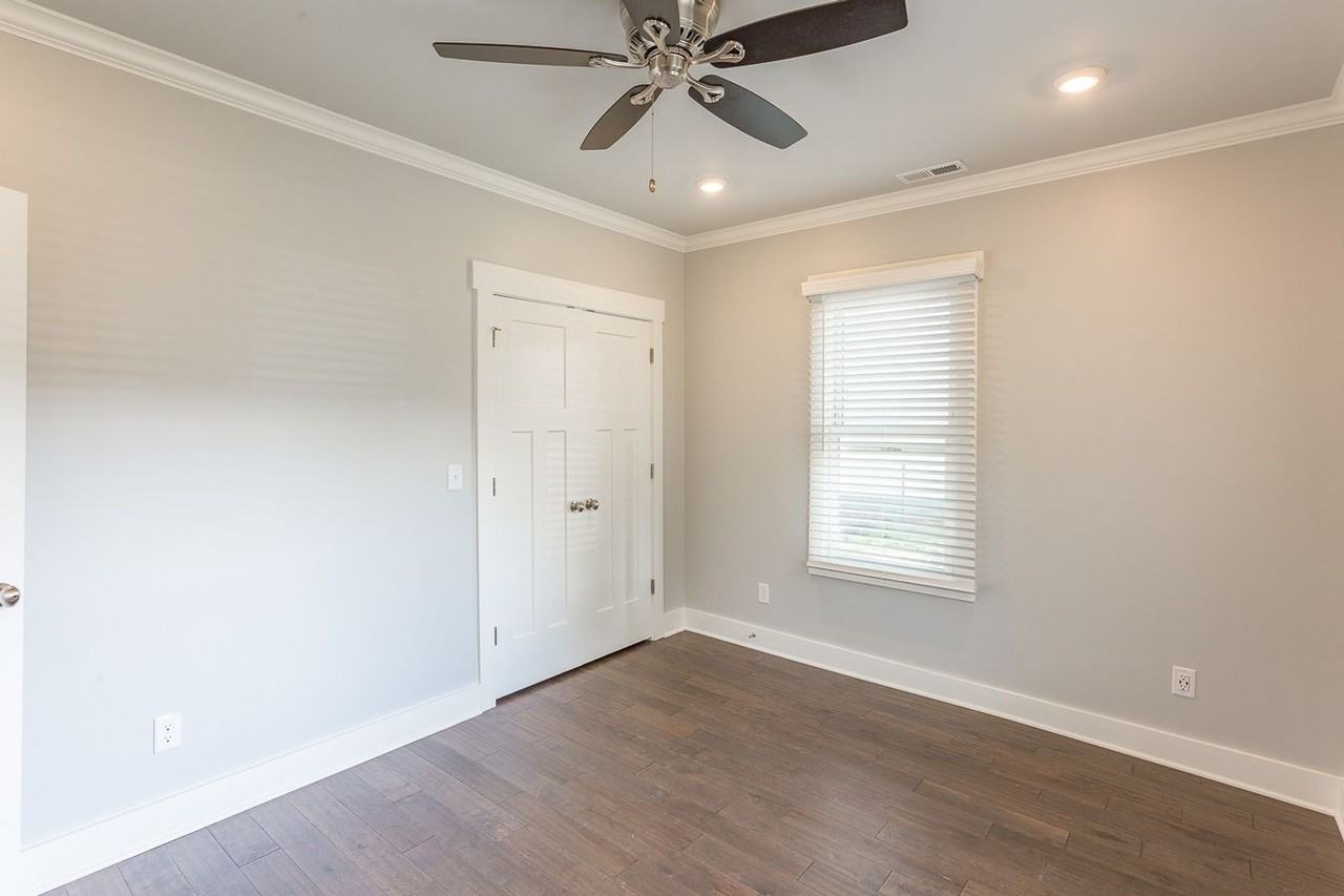 1025 Peachtree St - Photo 5 of 12