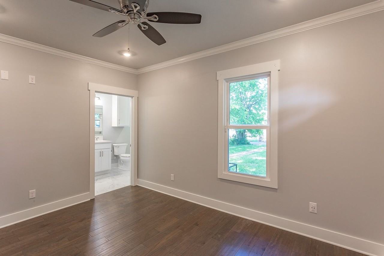 1025 Peachtree St - Photo 7 of 12