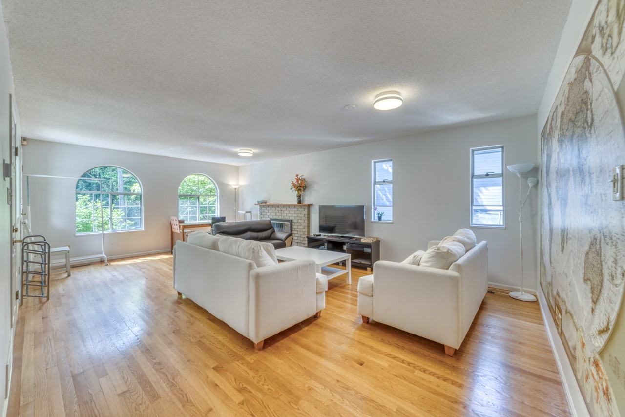4533 West 16th Avenue - Photo 5 of 24