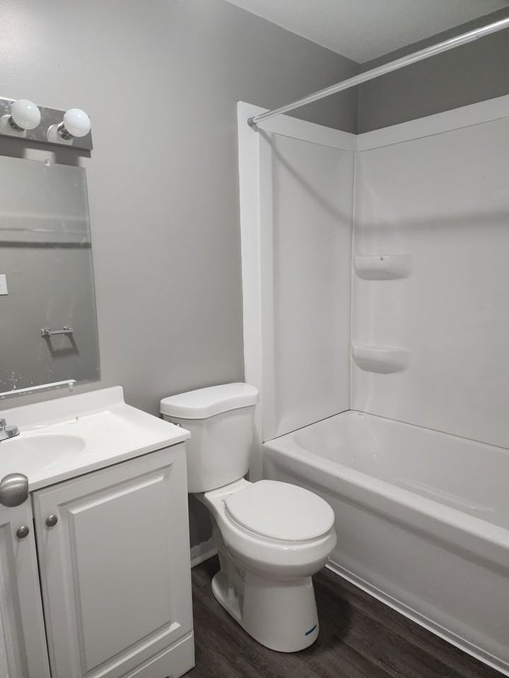 106 Nottingham Way - Photo 3 of 16