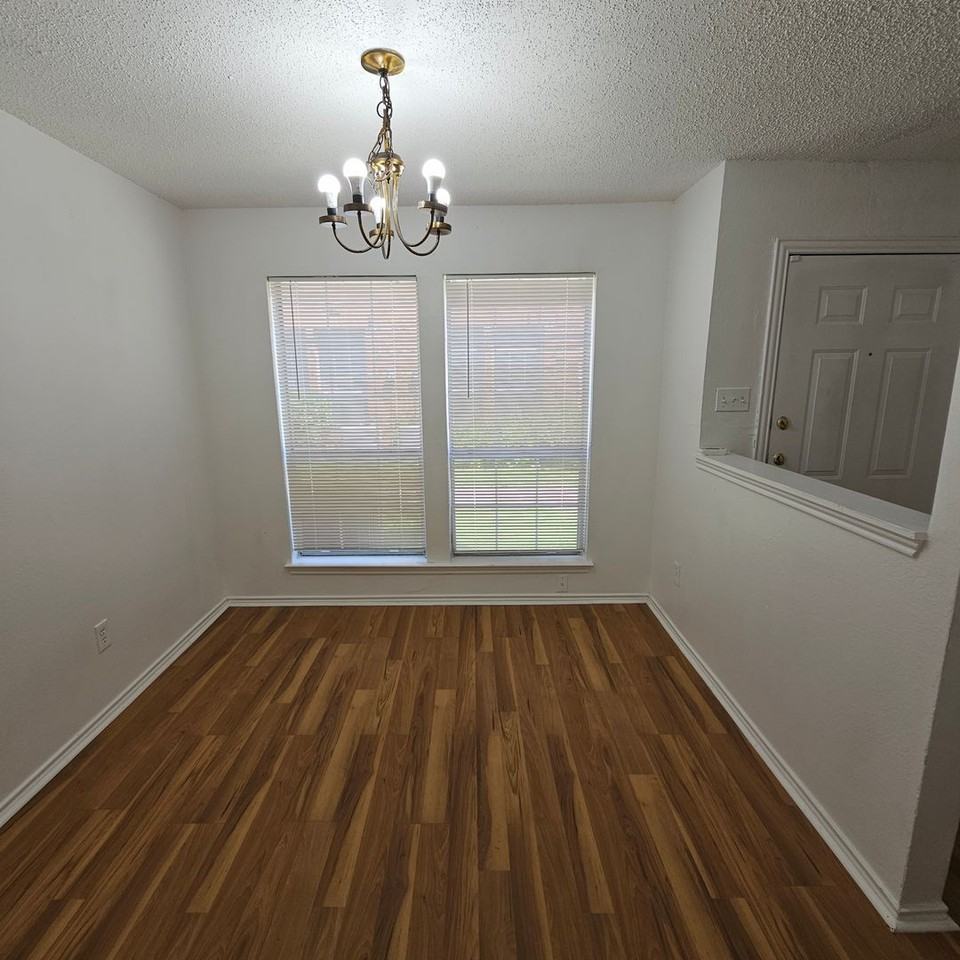 1400 Darr St #C - Photo 6 of 22