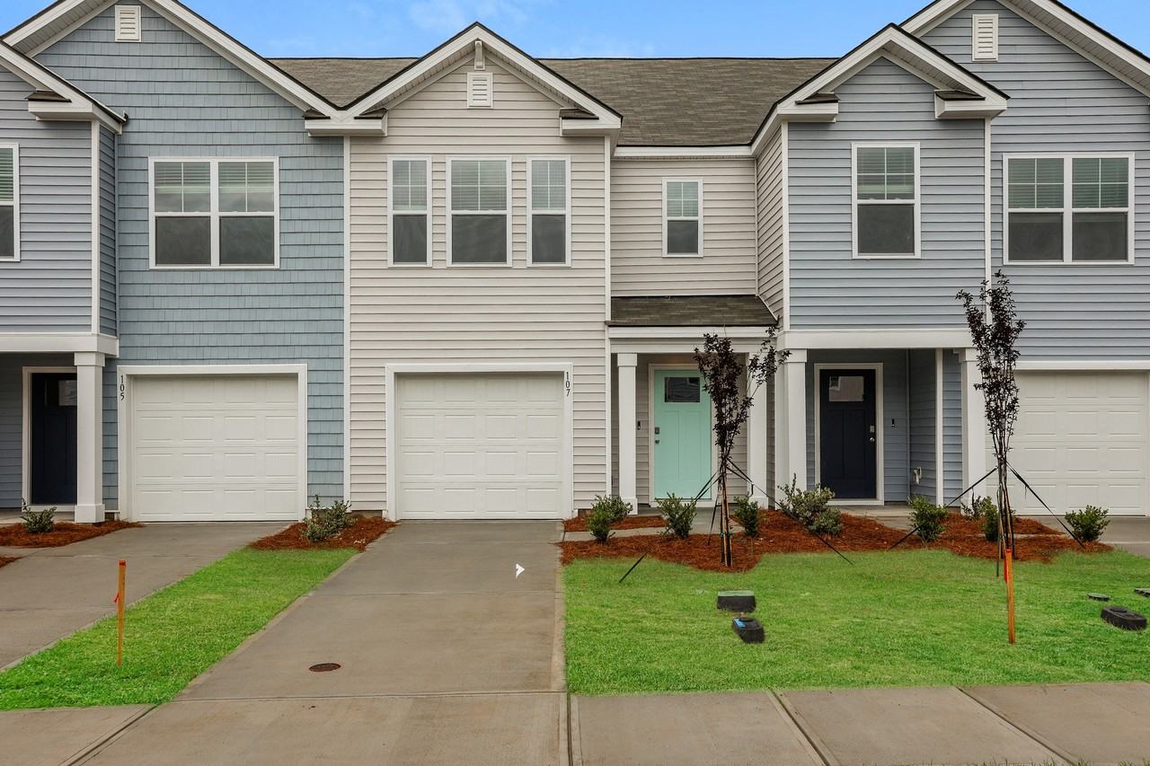 107 Striker Rd - Photo 6 of 49