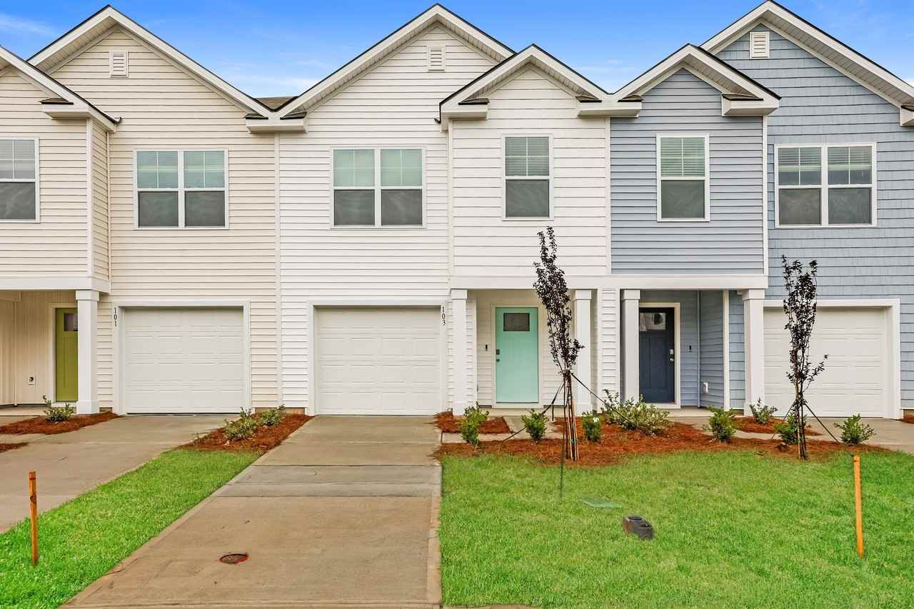 103 Striker Rd - Photo 6 of 49