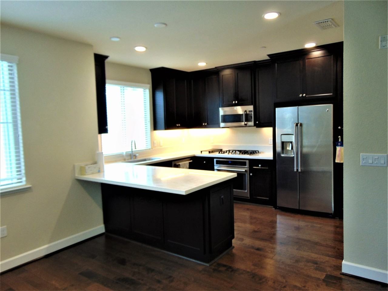 347 Basswood Cmn #3 - Photo 2 of 21