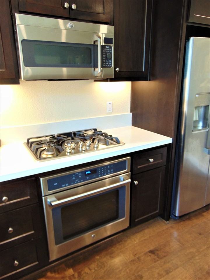 347 Basswood Cmn #3 - Photo 3 of 21