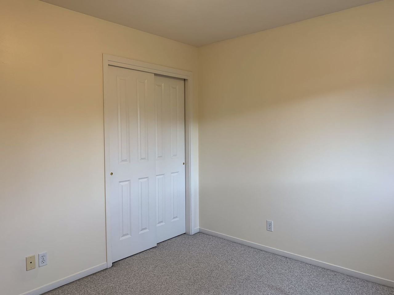 12219 Se 38th St - Photo 7 of 24