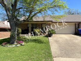 2104 Kirby Lee St - Photo 1 of 1
