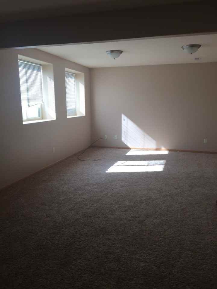 642 Antelope Cir - Photo 5 of 19