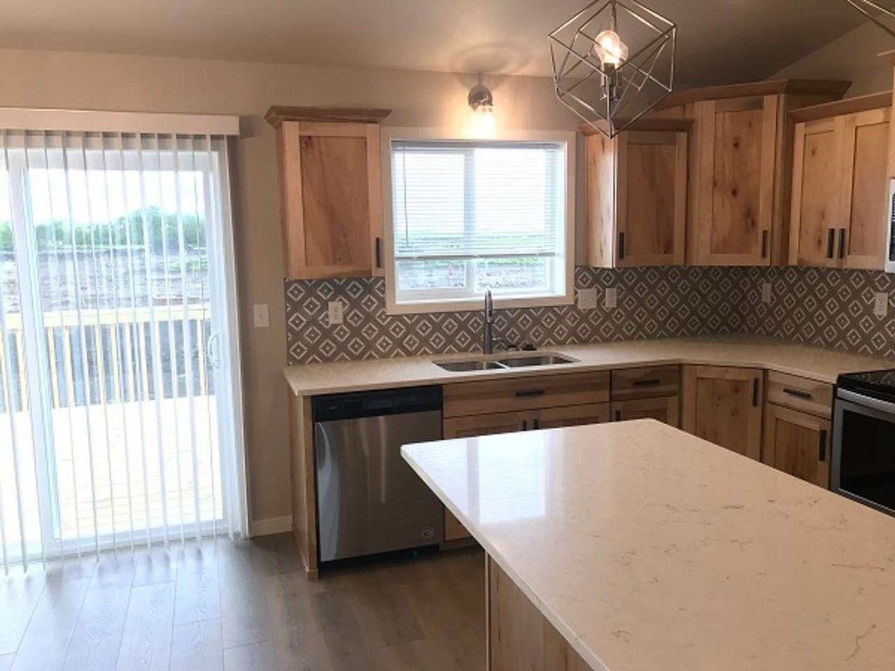 5254 10th St W - Photo 3 of 16