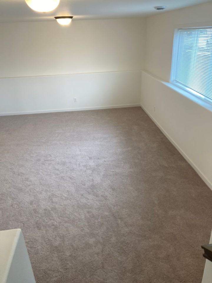 2590 65th Ave S - Photo 3 of 25