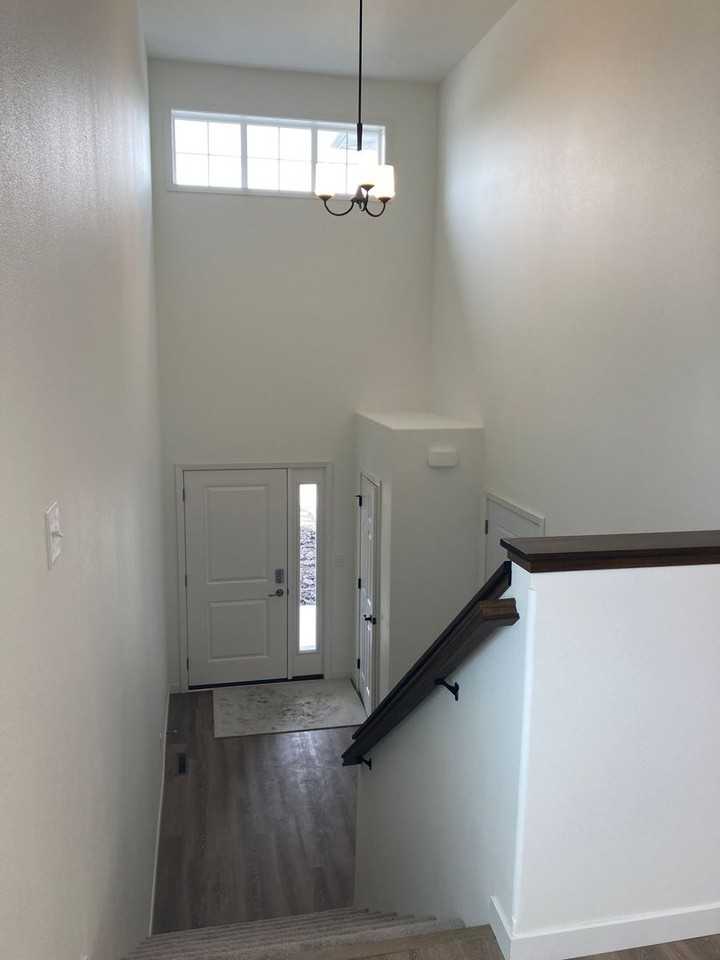 2590 65th Ave S - Photo 7 of 25