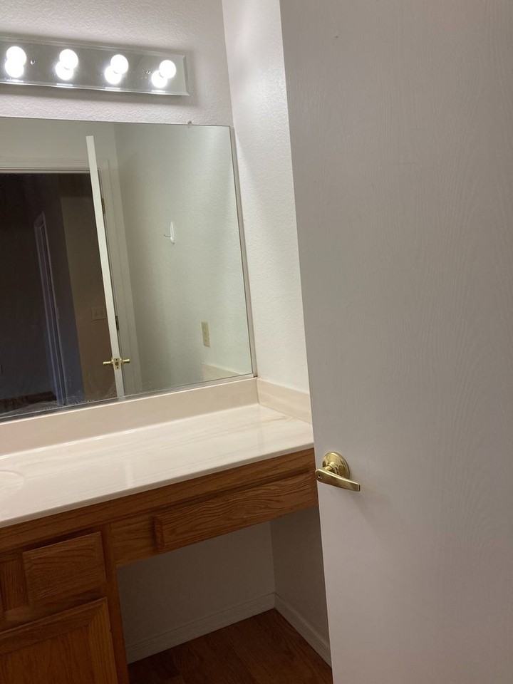 8513 Millsboro Dr - Photo 6 of 11