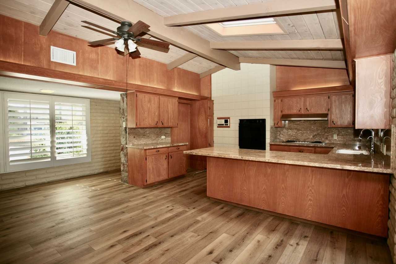 1526 Sundial Ter - Photo 7 of 27
