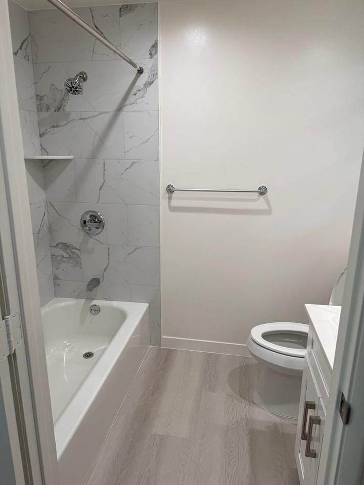 2214 California Ave - Photo 7 of 10
