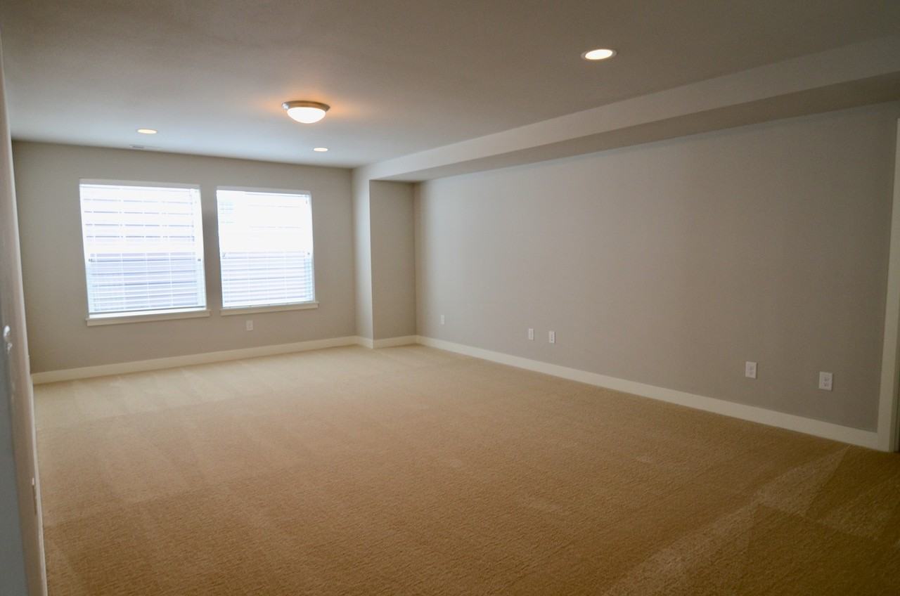 1245 Pine Crest Cir Ne - Photo 5 of 16