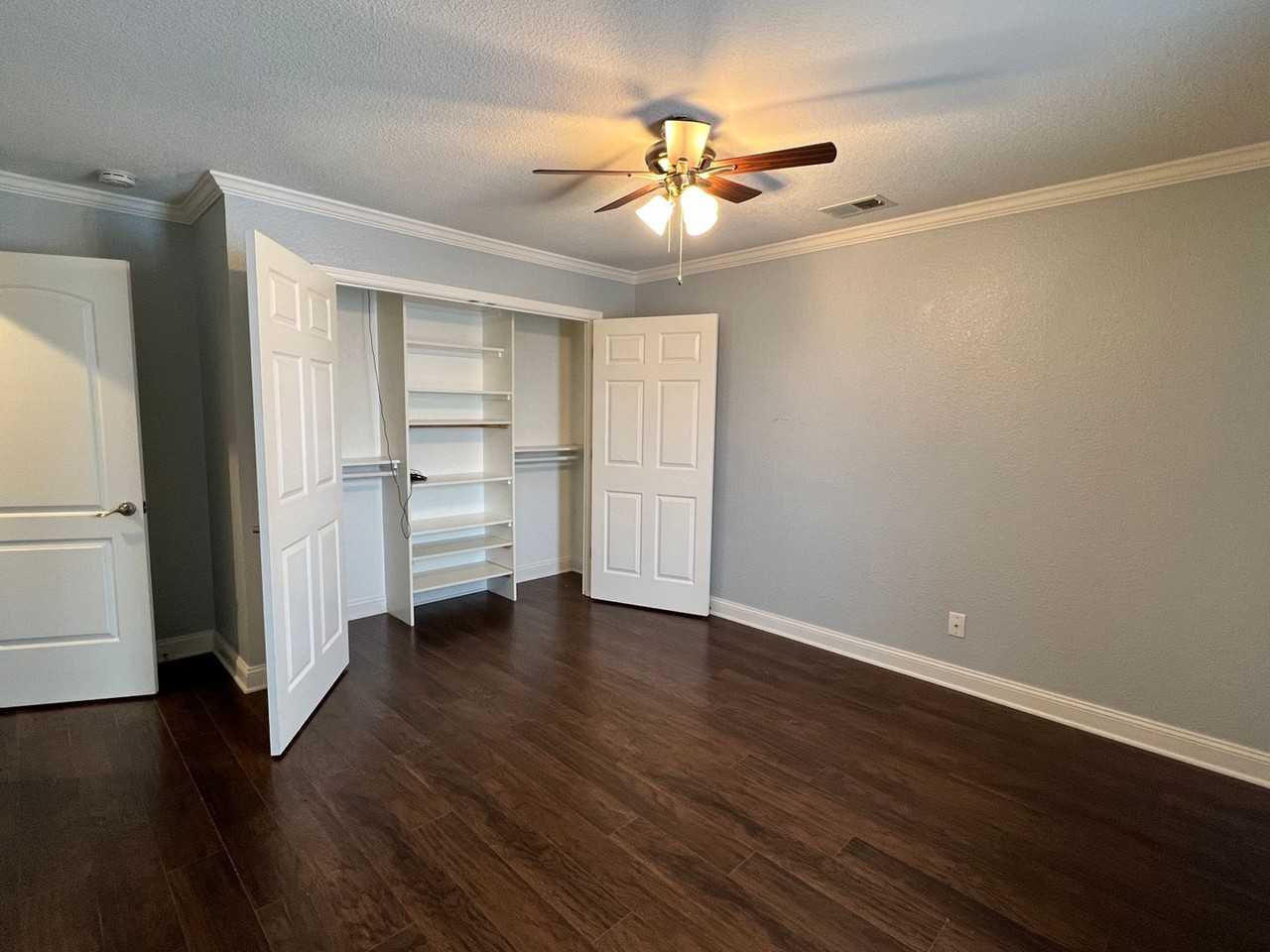 84 Nw Main St - Photo 7 of 14